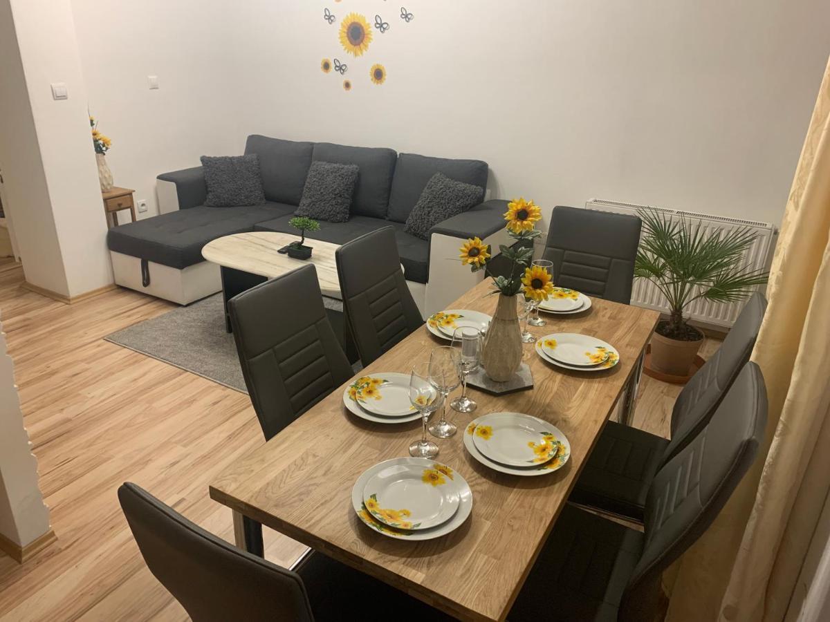 Apartman Slunecnice S Terasou Чешка Будьовица Екстериор снимка