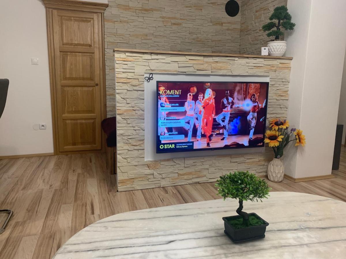 Apartman Slunecnice S Terasou Чешка Будьовица Екстериор снимка