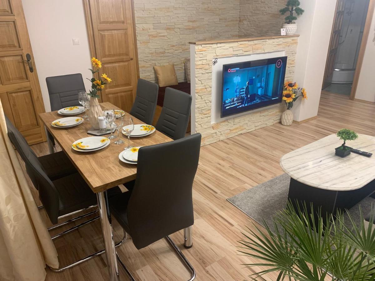 Apartman Slunecnice S Terasou Чешка Будьовица Екстериор снимка