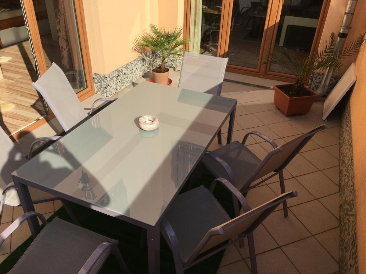 Apartman Slunecnice S Terasou Чешка Будьовица Екстериор снимка
