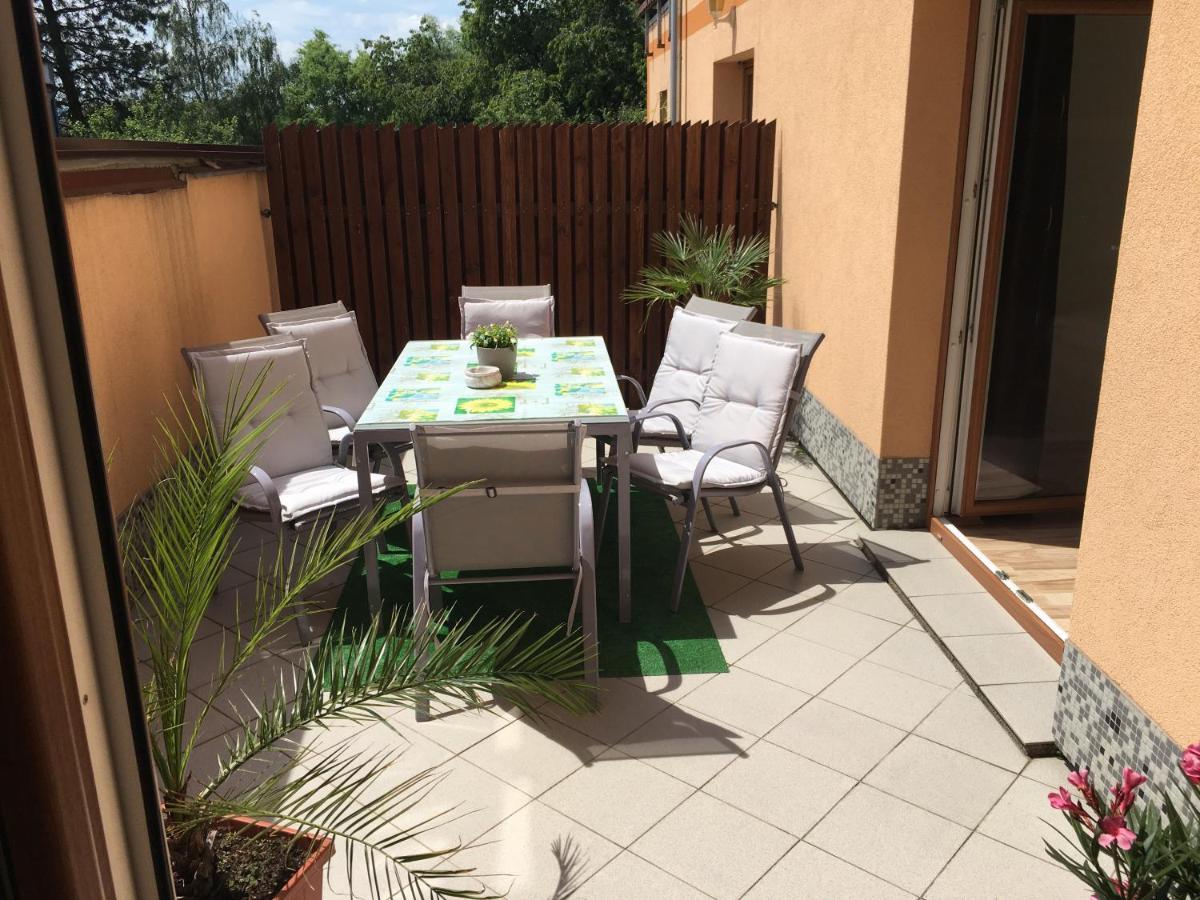 Apartman Slunecnice S Terasou Чешка Будьовица Екстериор снимка